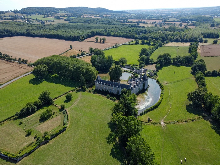 achat vente Château Renaissance a vendre  classé MH , dépendances Le Mans  SARTHE PAYS DE LA LOIRE