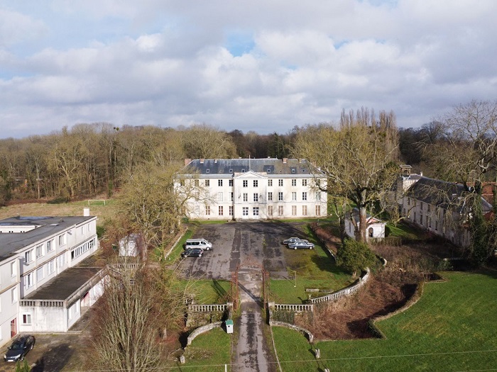 achat vente Château Néoclassique a vendre  , dépendances Ozoir la Ferrière  SEINE ET MARNE ILE DE FRANCE