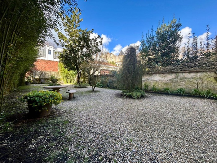 achat vente Maison bourgeoise a vendre   Bordeaux , à quelques pas de la BASILIQUE SAINT-SEURIN GIRONDE AQUITAINE